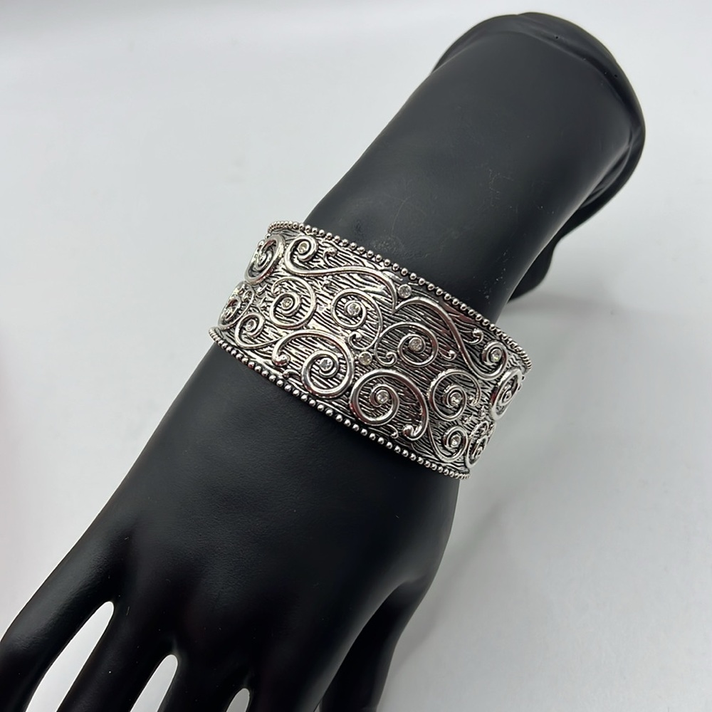Silver Tone Wide Slip On Bracelet Cuff Swirls Rhinestone Boho Jewelry Accessory